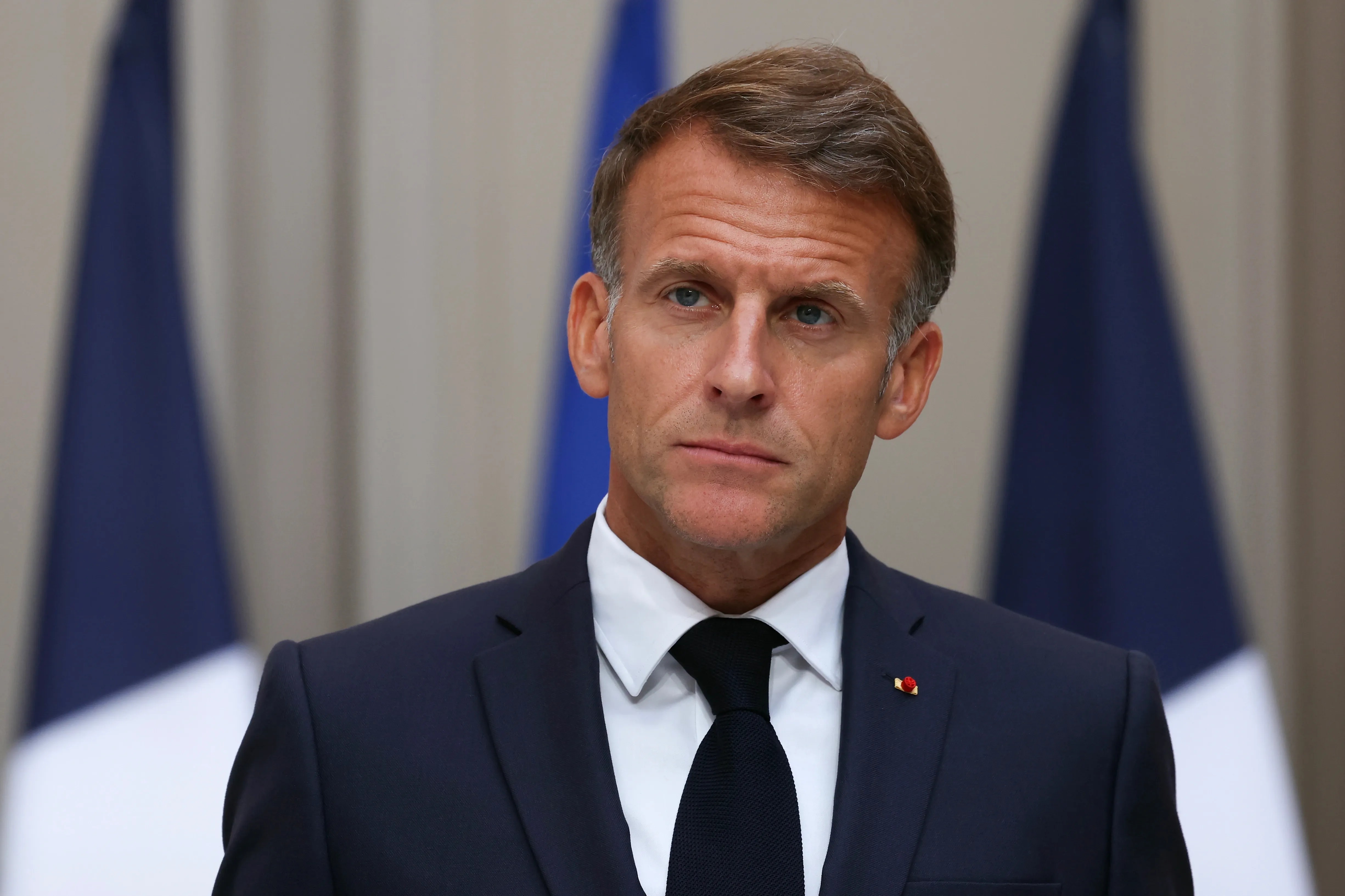 Emmanuel Macron: Qeveria do të ndalojë çdo protestë që nuk udhëhiqet nga sindikatat