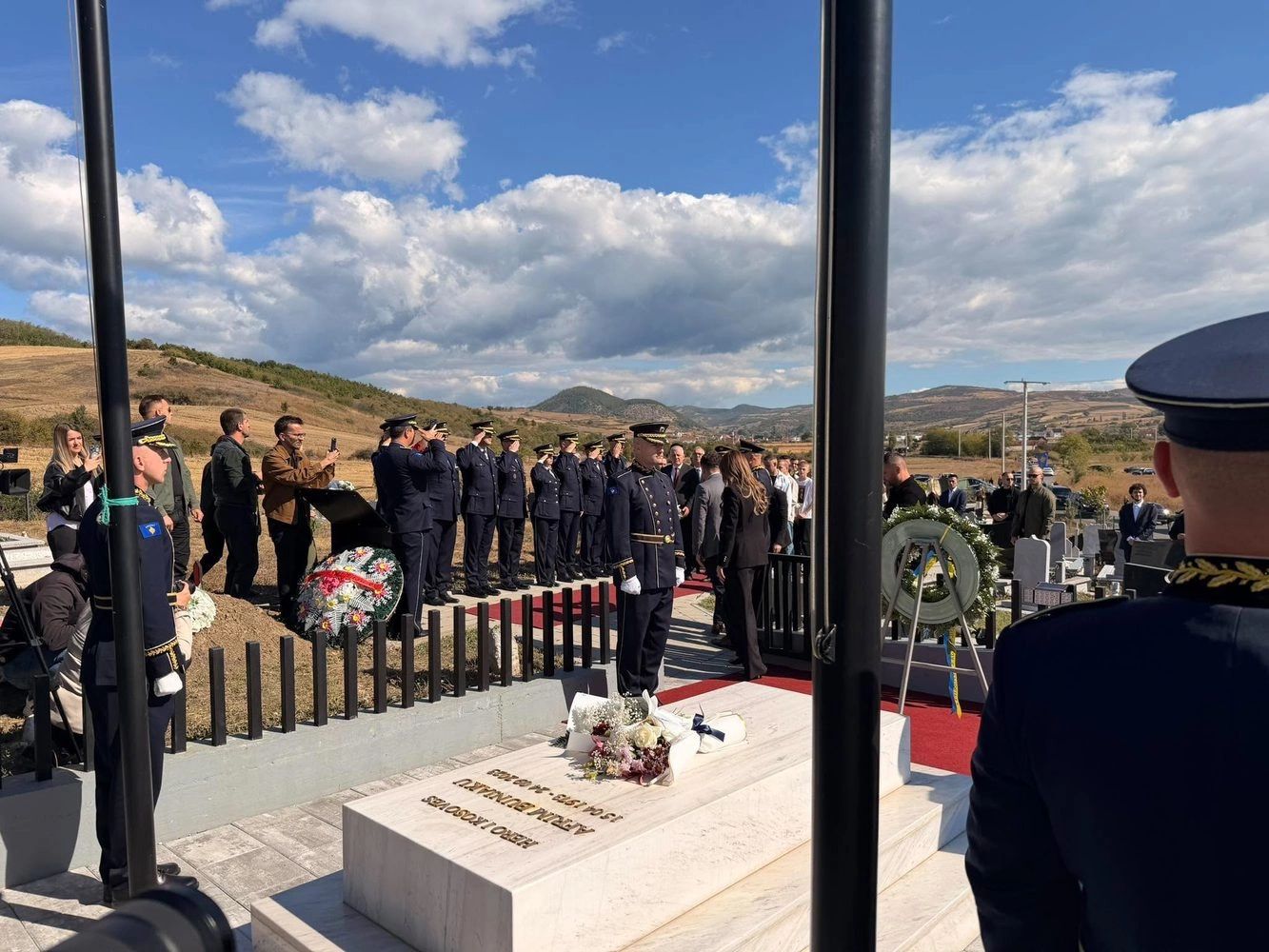Homazhe në nderim të heroit Afrim Bunjaku