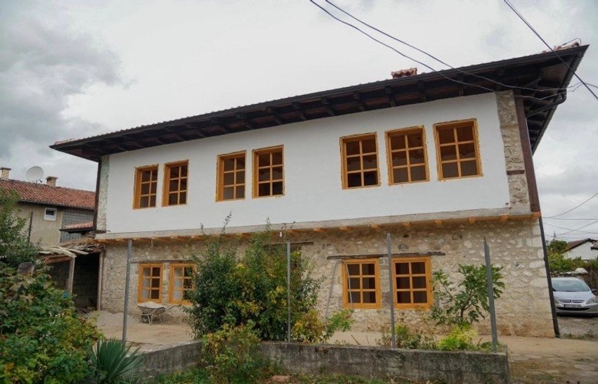 Në fazën finale restaurimi i shtëpisë historike të Qehajve në Pejë