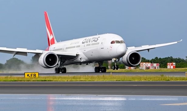 Invazion çimkash në avionin e Qantas, anulohet fluturimi nga Roma për në Australi