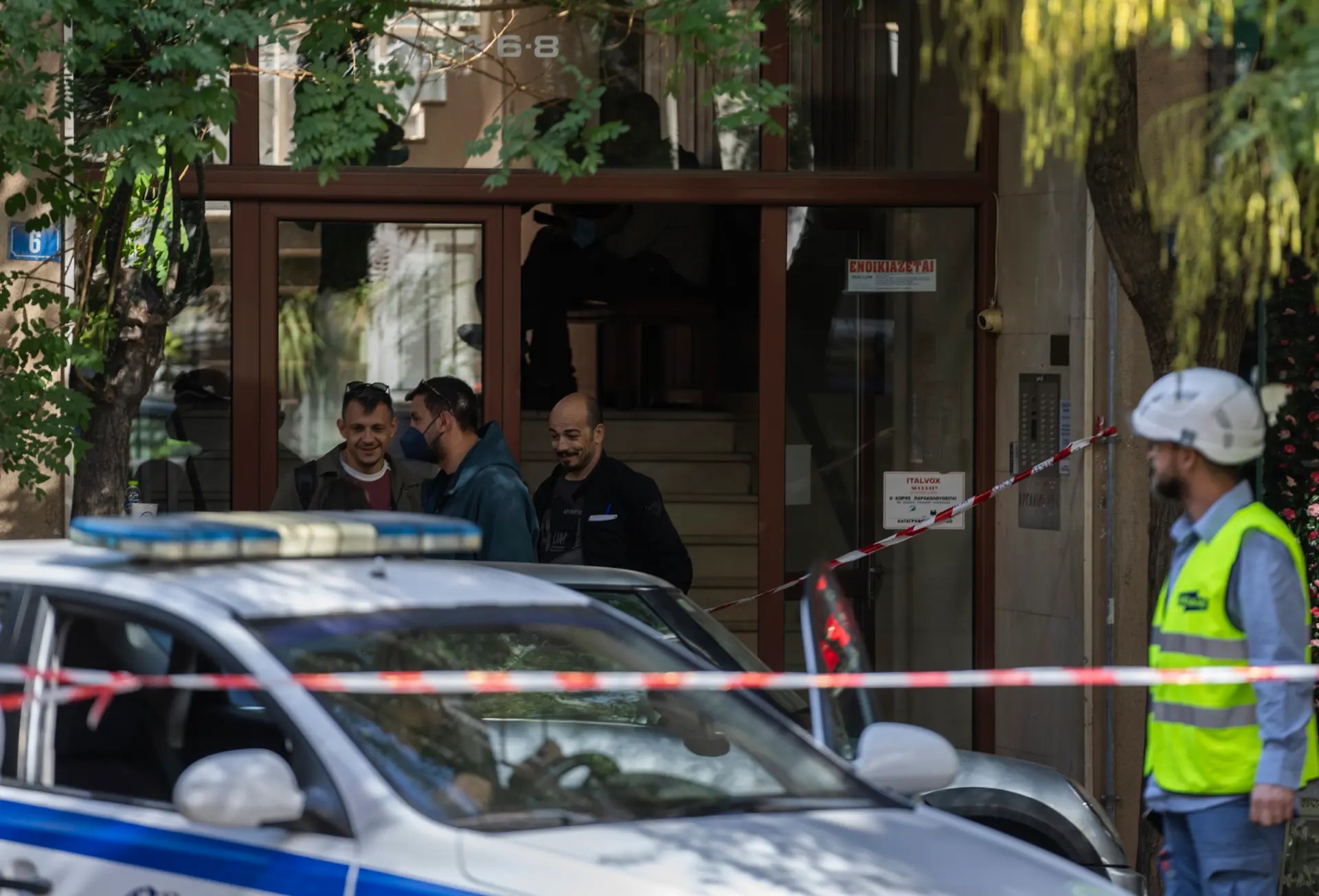 Kretë: 58-vjeçari shqiptar sulmohet me thikë në banesën e tij nga një adoleshent vendas