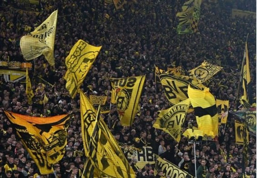 Gjesti fantastik i Dortmundit: Nisma e veçantë për të shpërbyer tifozët që heqin dorë nga telefonat në stadium