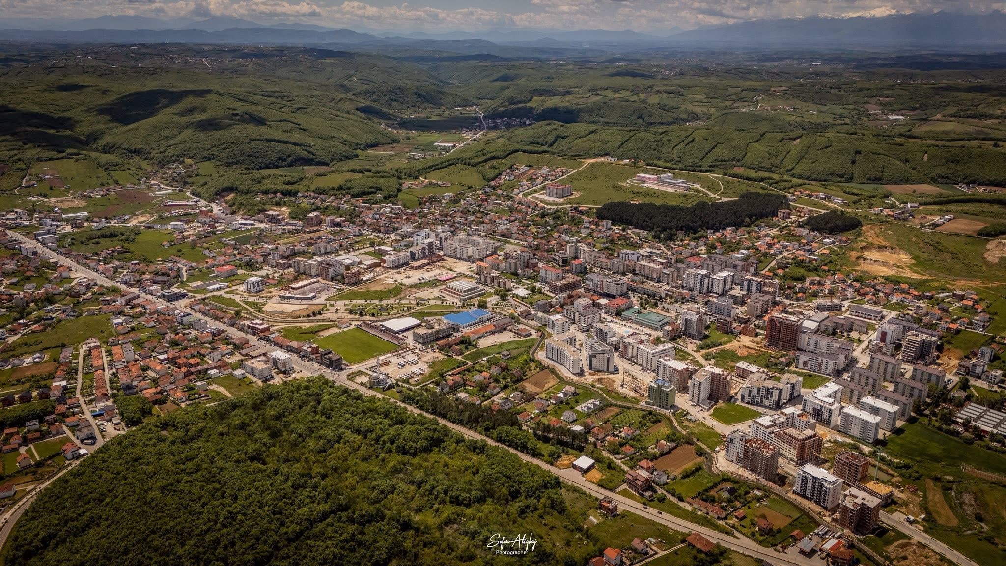 Rast kanosjeje në Skenderaj: Policia heton kërcënimin e një qytetari në rrugën “Idriz Rreci”