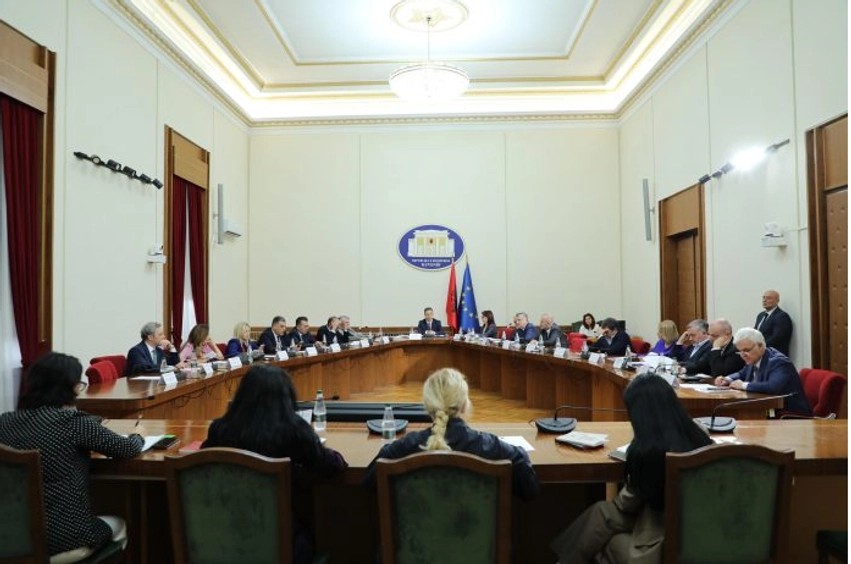 Përplasje në Konferencën e Kryetarëve: Dështon konsensusi për mocionin me debat mbi Vlora Hysenin, vendimi kalon në Kuvend