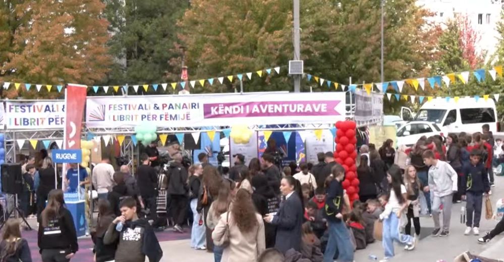 Nga mungesa e librave të rinj e përdorimi i AI-së, sfida të reja për kulturën e leximit te nxënësit