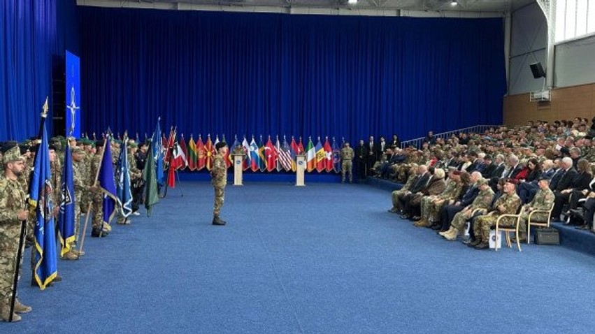Ndërrimi i gardës në krye të KFOR-it: Gjeneralmajori italian merr drejtimin, Kosova rikonfirmon aspiratën për në NATO