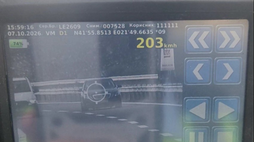 Shpejtësi marramendëse në autostradë: Shoferi kapet me 203 km/h në relacionin Shkup-Shën Nikollë