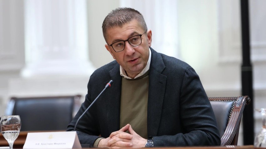 Mickoski i prerë për marrëdhëniet me Sofjen: Identiteti im nuk është prodhim i Jugosllavisë