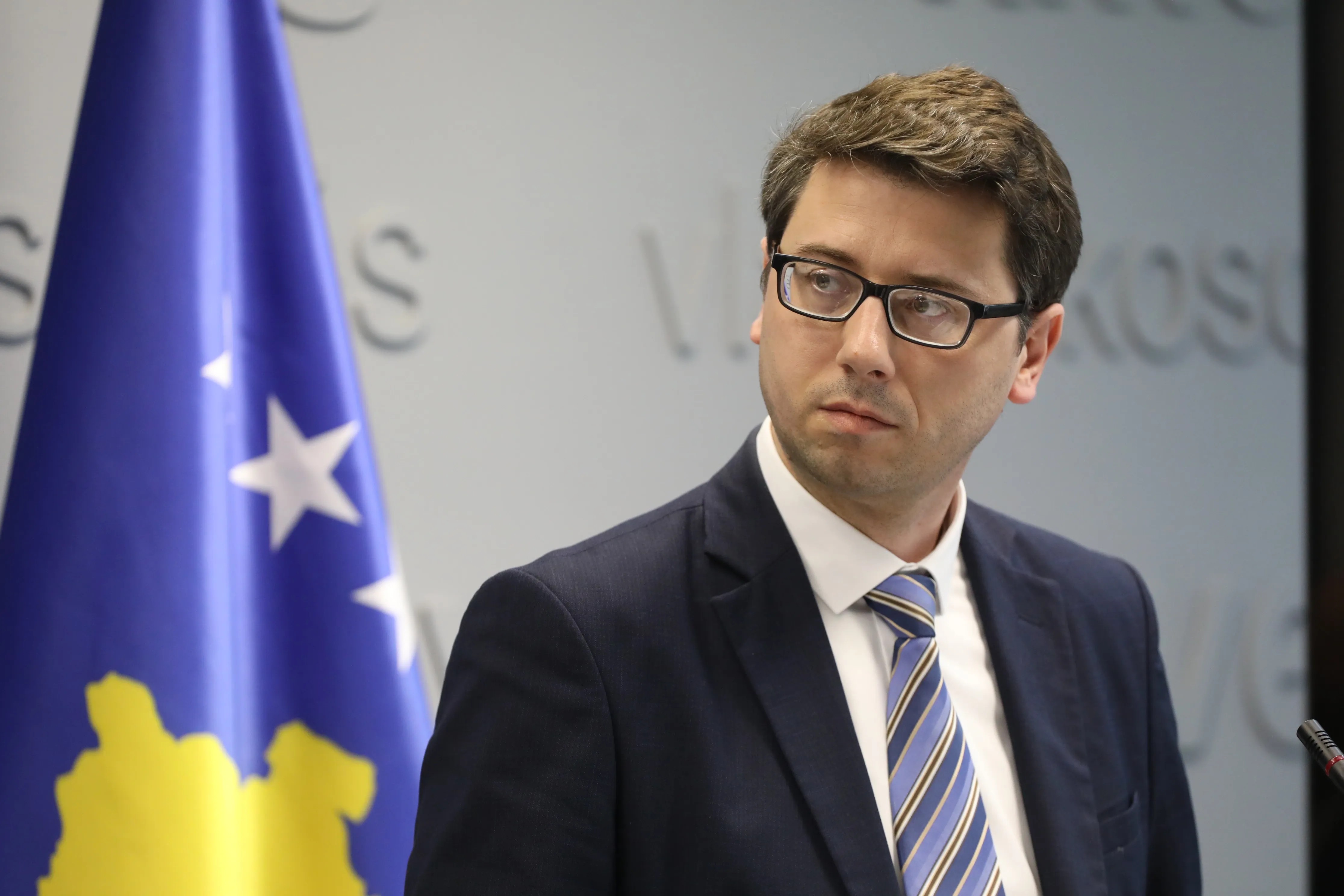 Murati bën lëvizjen e radhës: Vetëm një 'Po' nga Hamza mjafton që Kurti dhe Abdixhiku të nisen te Sejdiu