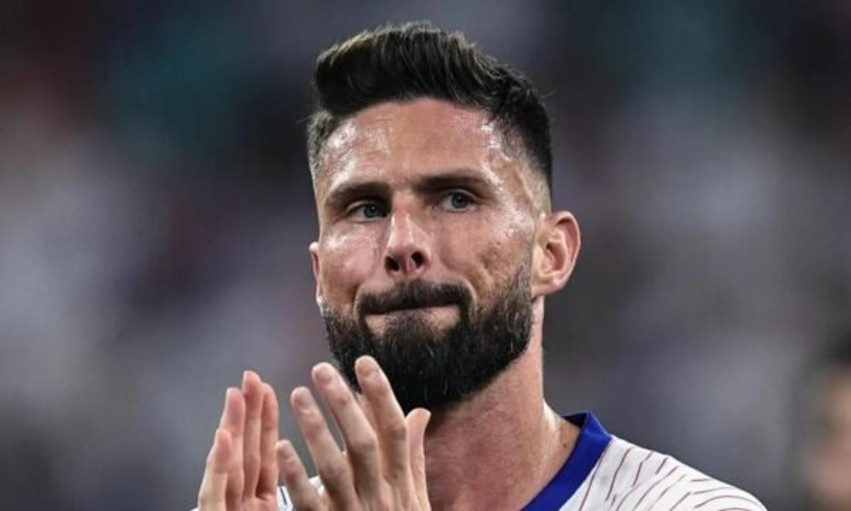 Sulmuesi legjendar francez, Olivier Giroud paralajmëron pensionimin nga futbolli