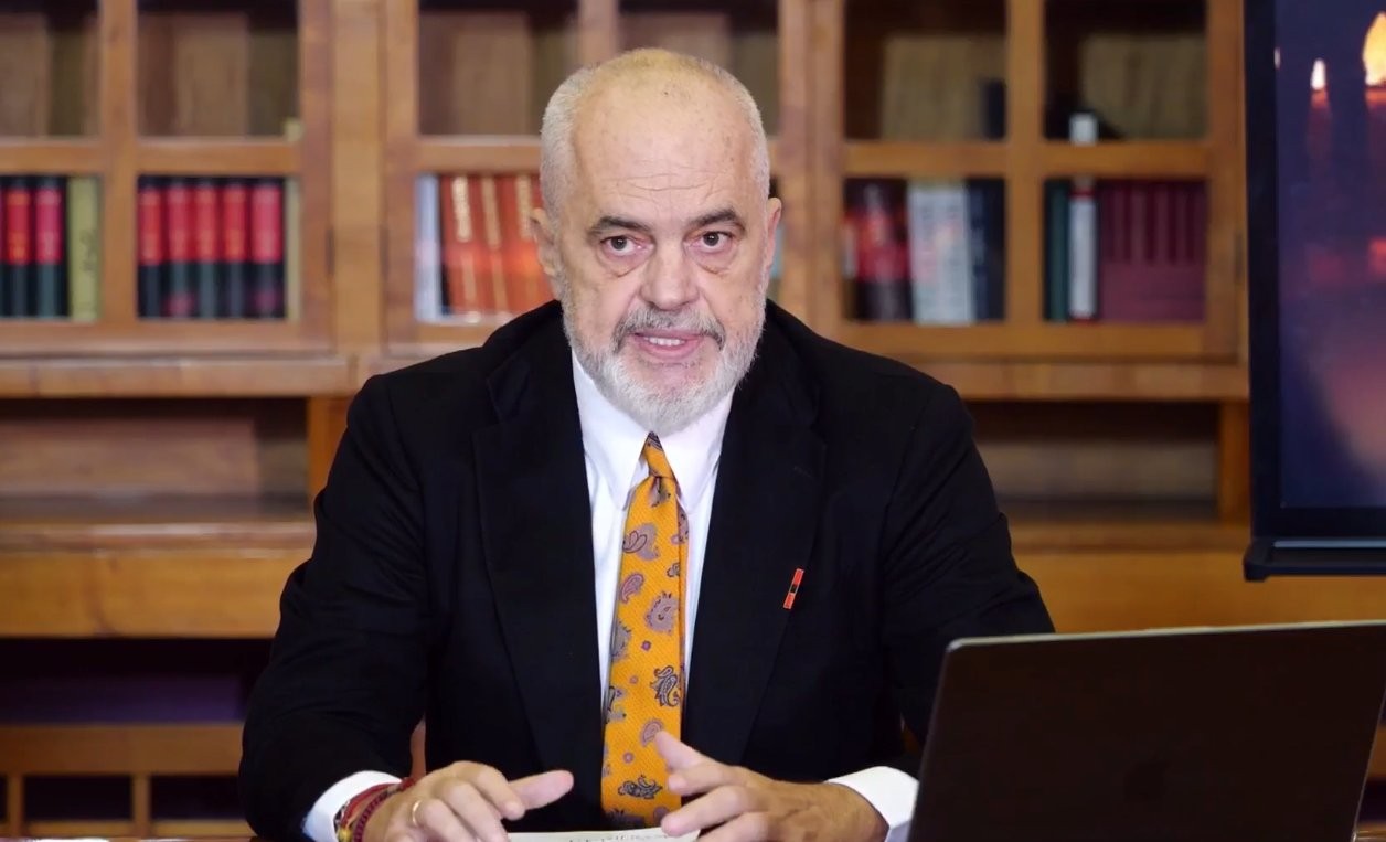 Kryeministri Rama: Protestat u shfrytëzuan nga kriminelë të maskuar si studentë dhe ndikime të huaja