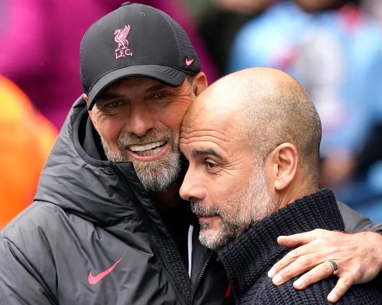 A do t'i kalojnë titujt e Manchester Cityt te Liverpooli? Jürgen Klopp thyen heshtjen