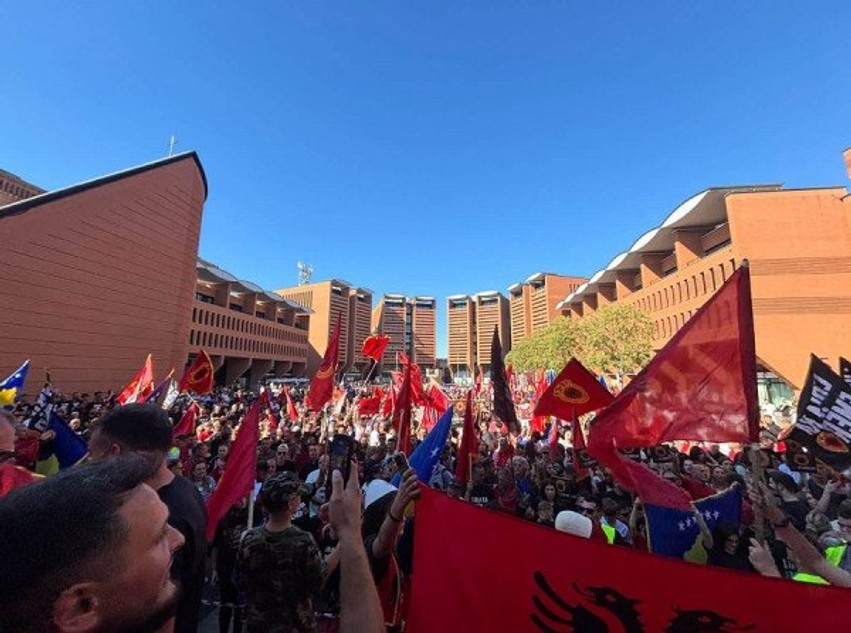Valë pakënaqësie ndërkombëtare: Diaspora shqiptare në Treviso dhe qendra të tjera botërore ngrihet kundër vendimit të Speciales