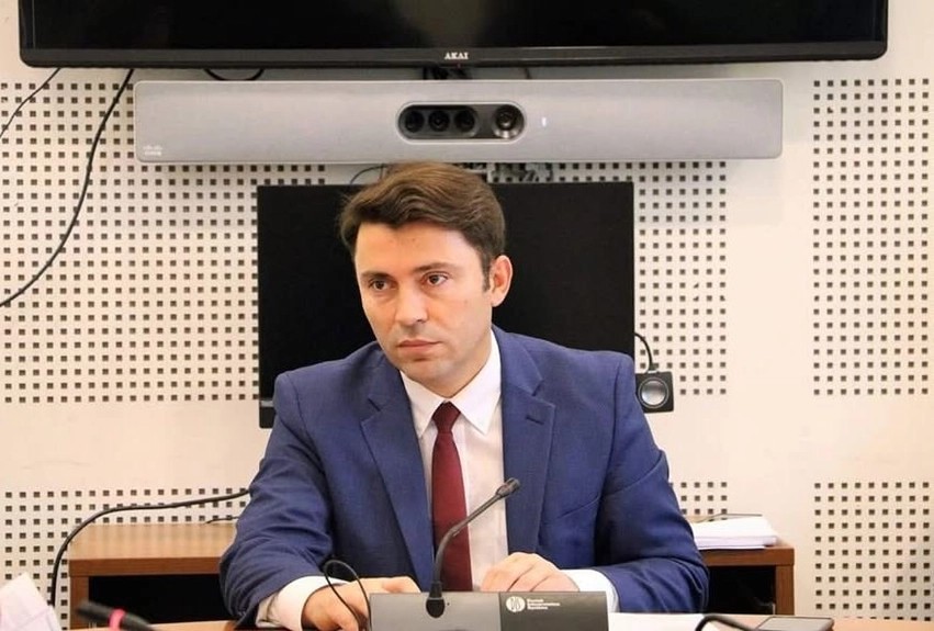“Për çfarë dorëzimi bëhet fjalë?!” – Reagon ashpër Rrustemi: Gjithçka u realizua sipas vizionit të Kurtit